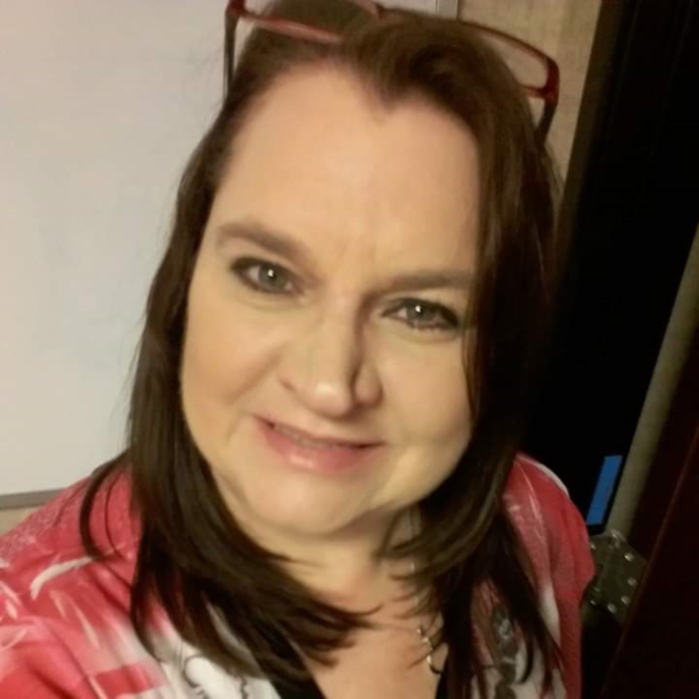 Meet your Posher, Tina